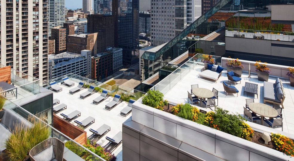 Building Photo - 77 W Wacker Dr