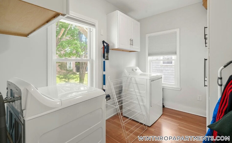 Building Photo - 62 Park Ave