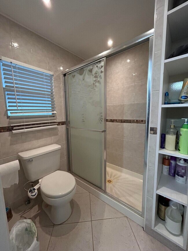 Building Photo - 12375 S Military Trl