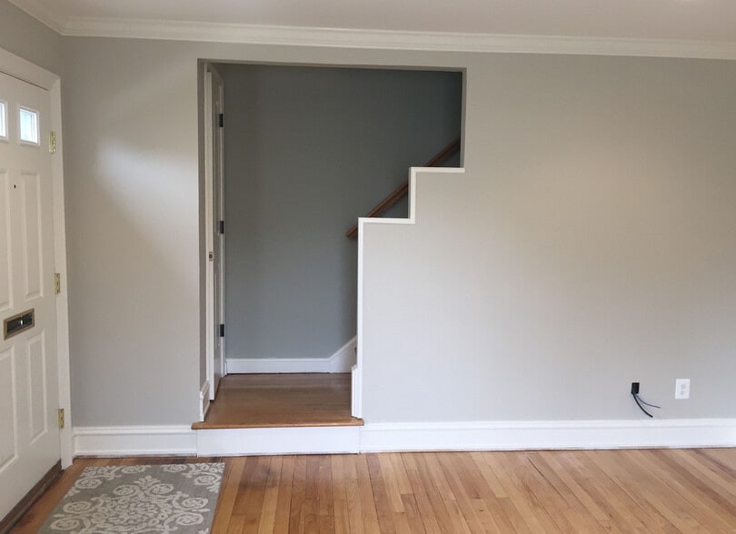 Living room - 1620 Graefield Rd