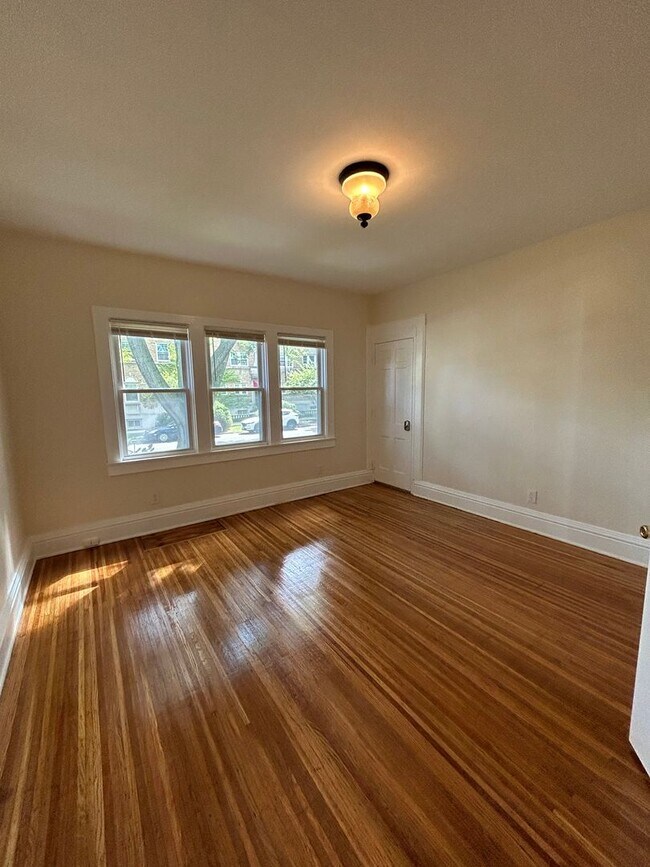 Building Photo - 205-207 Berkeley St