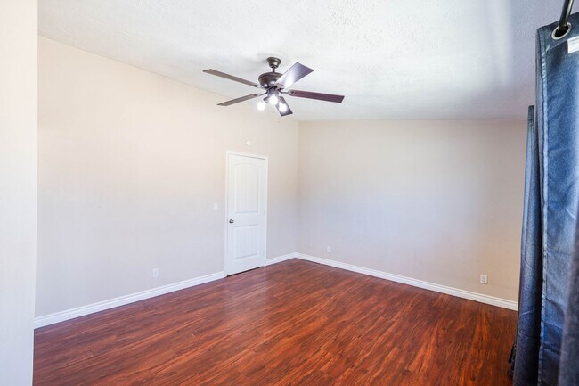 Building Photo - 16021 Wichita Rd