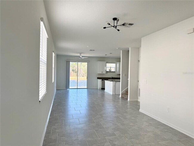 Building Photo - 7489 Stone Crk Trl