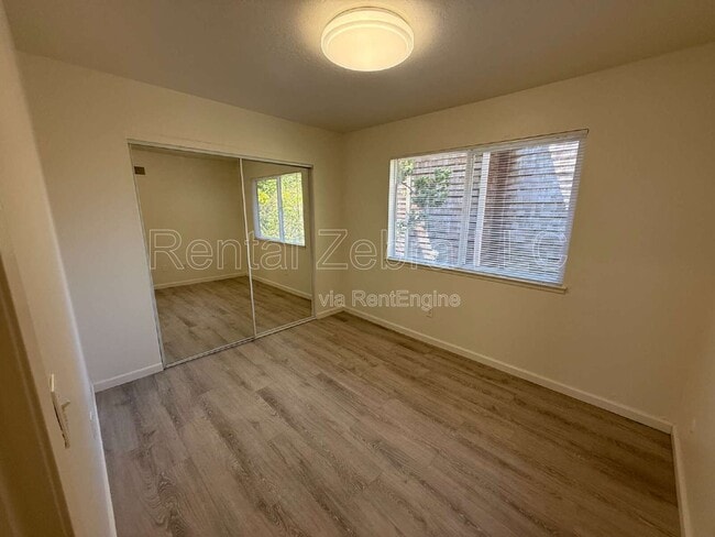 Building Photo - 2355 Heidi Pl