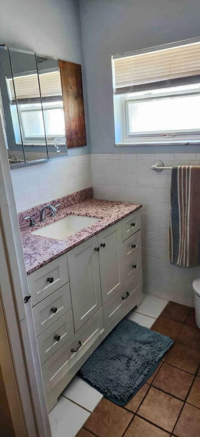 Building Photo - 221 Balboa St