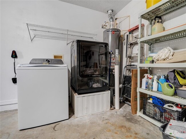 Building Photo - 15405 Margaux Dr