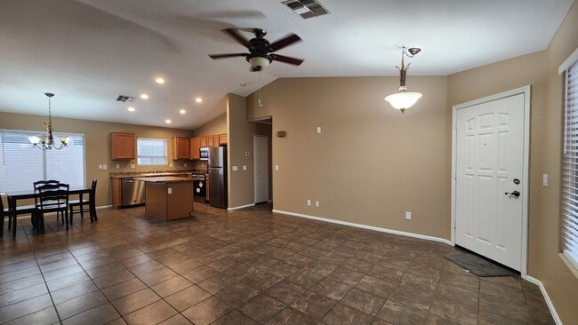 Building Photo - 42539 W Hillman Dr