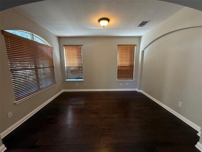 Building Photo - 3721 Gentle Winds Ln