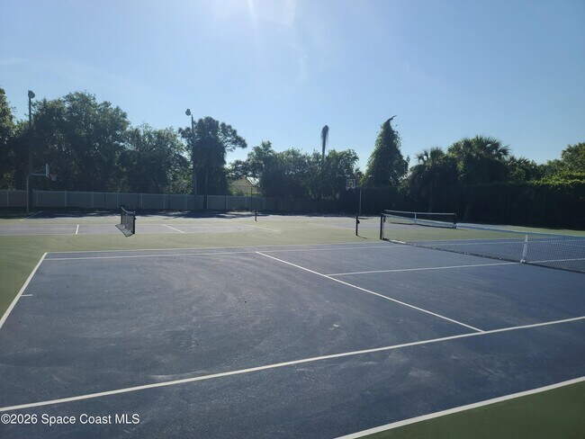 Building Photo - 234 Bristol Ct