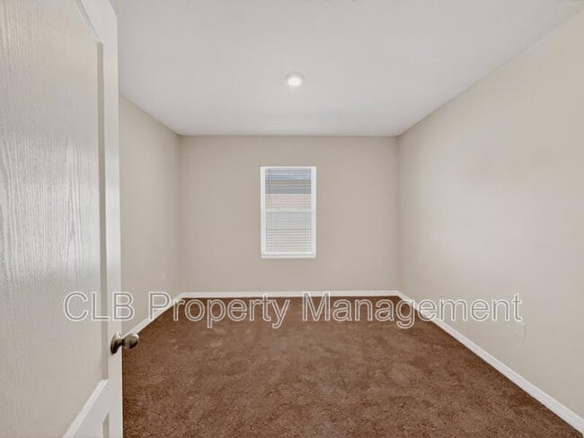 Building Photo - 118 Birch Tree Pl