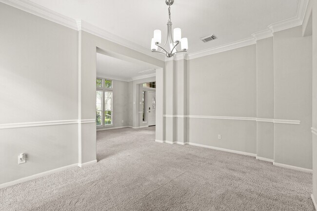 Building Photo - 18910 Rustling Ridge Dr