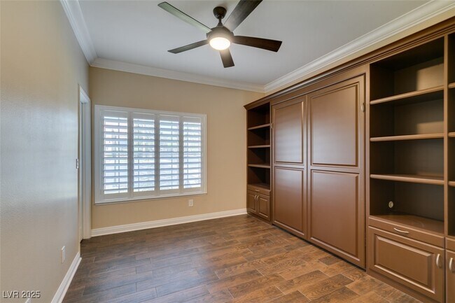Building Photo - 1841 Indian Bend Dr