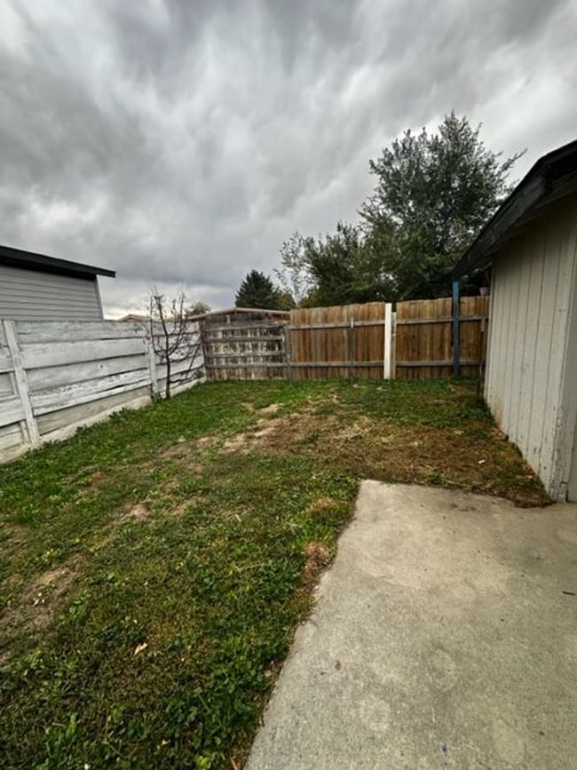 Building Photo - 3724 Billings Dr