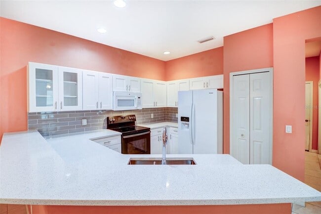 Building Photo - 210 Mystic Falls Dr