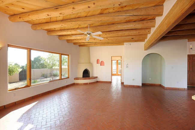 Building Photo - Eldorado Beauty