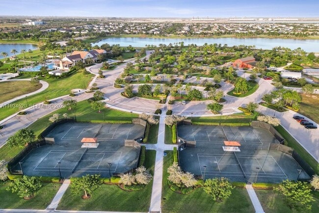 Building Photo - 19594 Broad Shore Walk