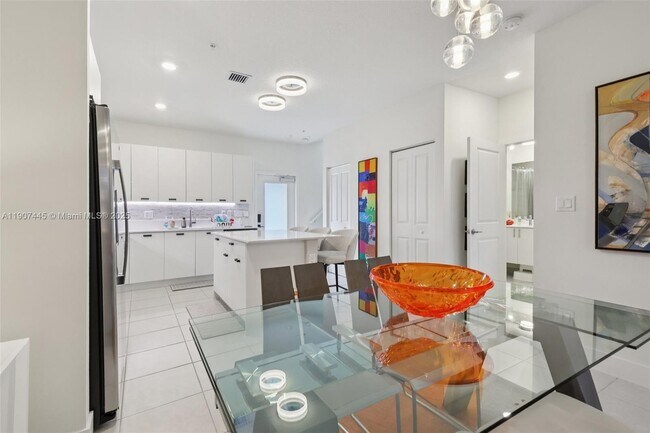 Building Photo - 8001 NW 41st St