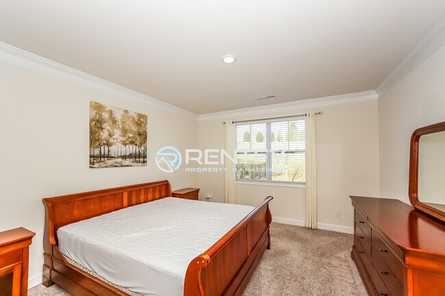 Building Photo - 446 Secretariat Dr