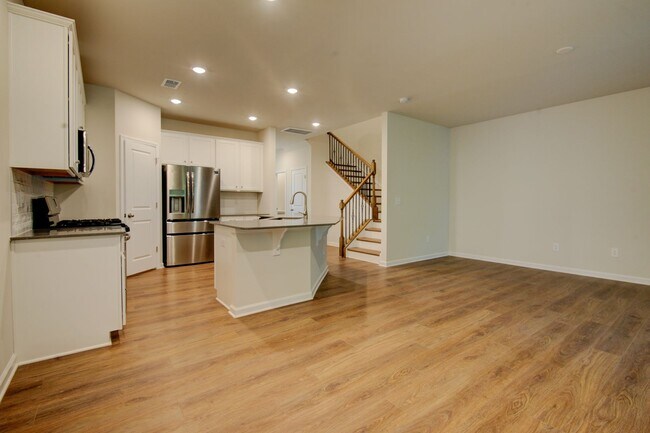 Building Photo - 14061 Castle Nook Dr