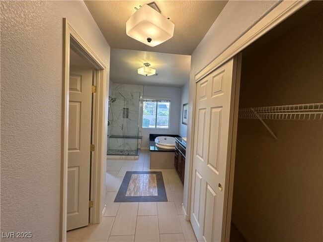 Building Photo - 8908 Sheep Ranch Ct