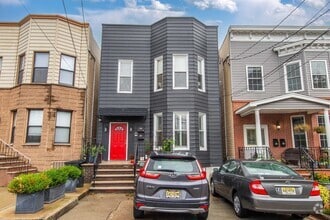 Building Photo - 126 Highpoint Ave