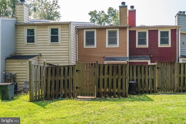 Building Photo - 2133 Whisper Way