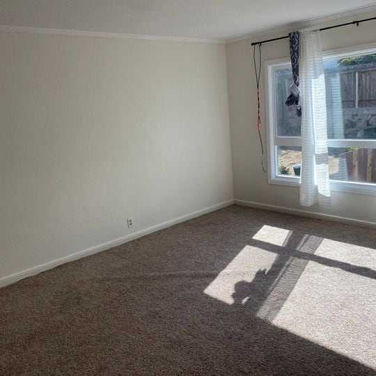 Building Photo - 10 Pueblo St