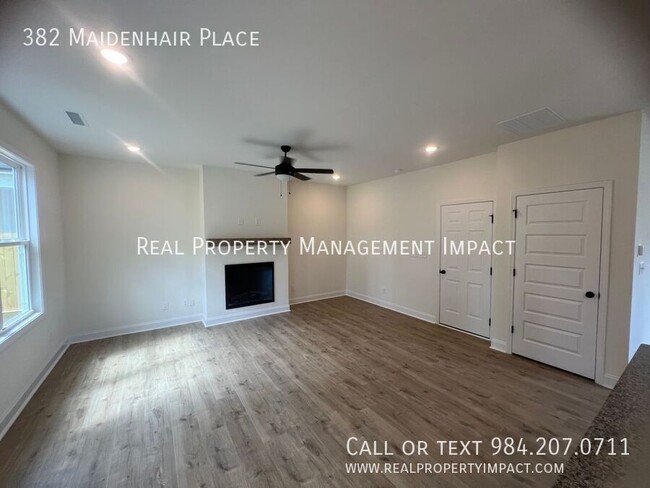 Building Photo - 382 Maidenhair Pl