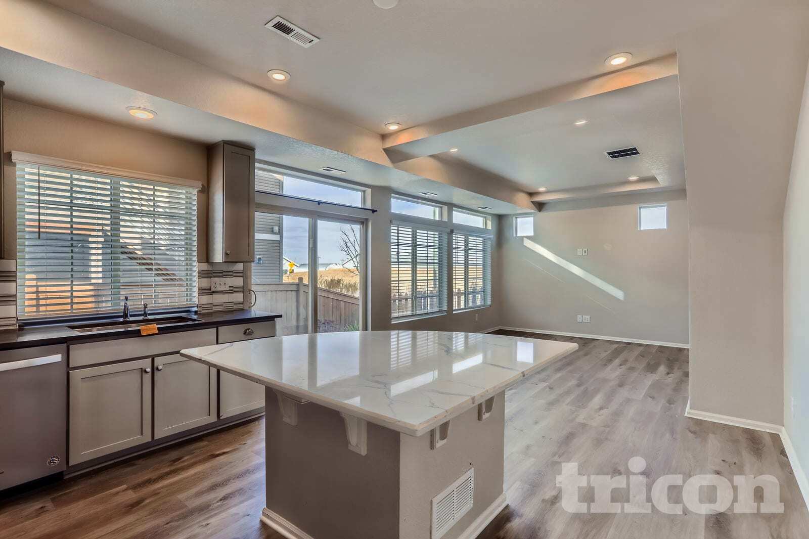 Building Photo - 10550 Waco St