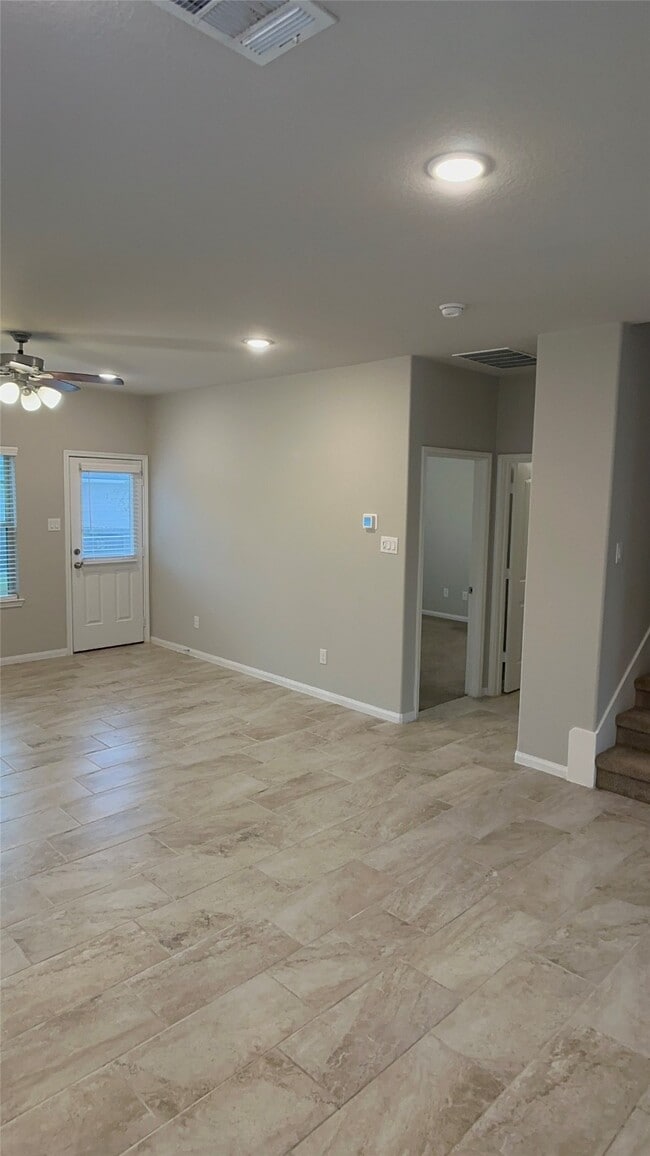 Building Photo - 13238 Enchanted Way Dr