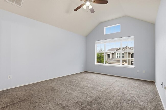 Building Photo - 2632 Century Park Blvd