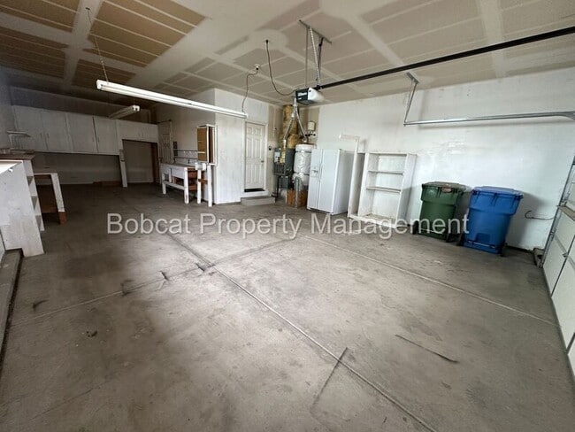 Building Photo - 1371 Chichester Dr