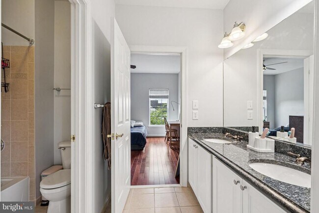 Building Photo - 602 Corsair Ct