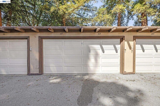 Building Photo - 39139 Argonaut Way