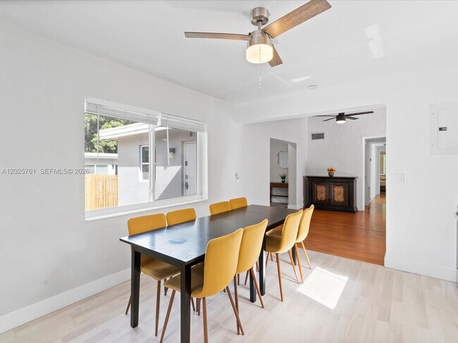 Building Photo - 3981 SW 58th St