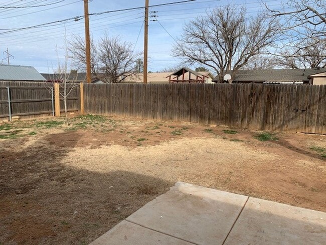 Building Photo - 2122 75th St