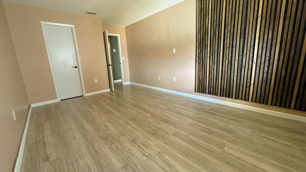 Bedroom - 4151 S Semoran Blvd