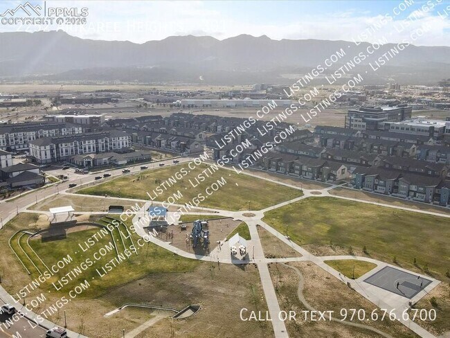 Building Photo - 2252 Arikaree Hts