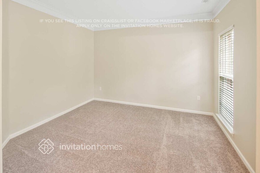 Primary Photo - 10316 Bolton Ct