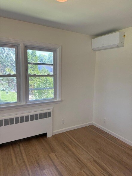 Building Photo - 135 Worthington Rd