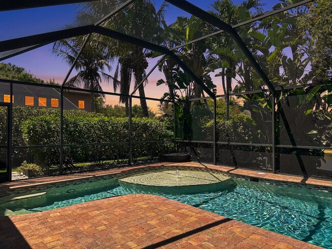 Building Photo - Autumn Woods annual rental in North Naples!