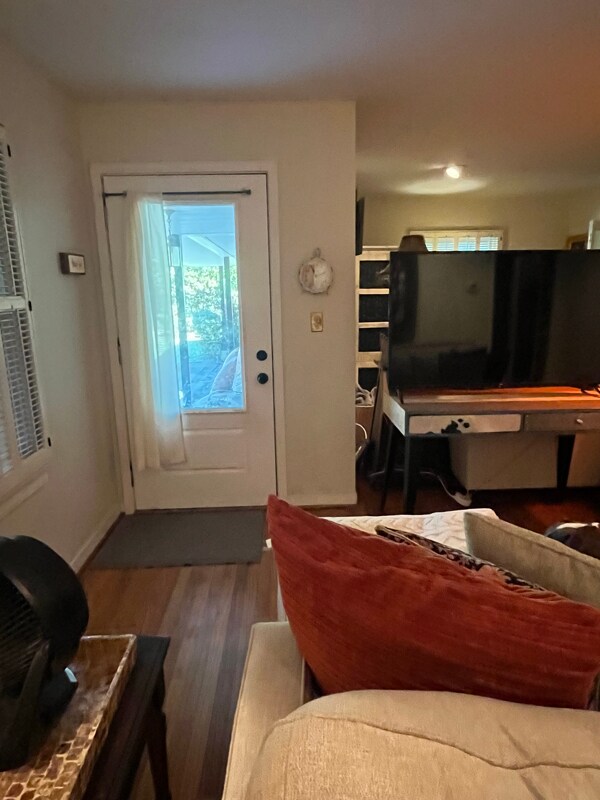 Building Photo - 315 Bomar Pl