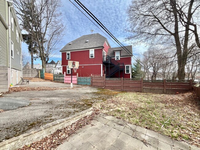 Building Photo - 50 Sawyer Ave