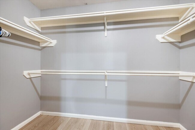 Building Photo - 3111 Rainmont Ln