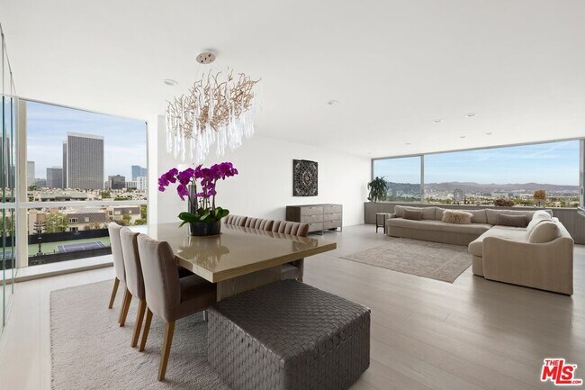 Building Photo - 2222 Ave of the Stars