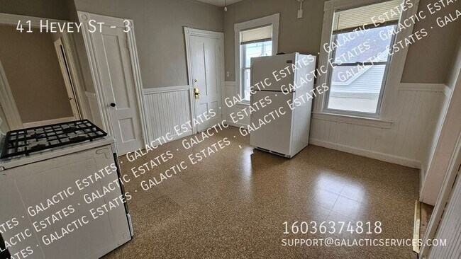 Building Photo - 41 Hevey St