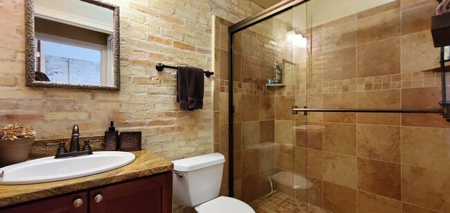 Building Photo - Off-Season Rental 1 Bedroom Condo Grand Tr...