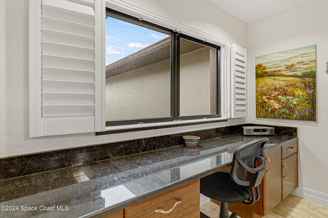 Building Photo - 110 Magellan Ave