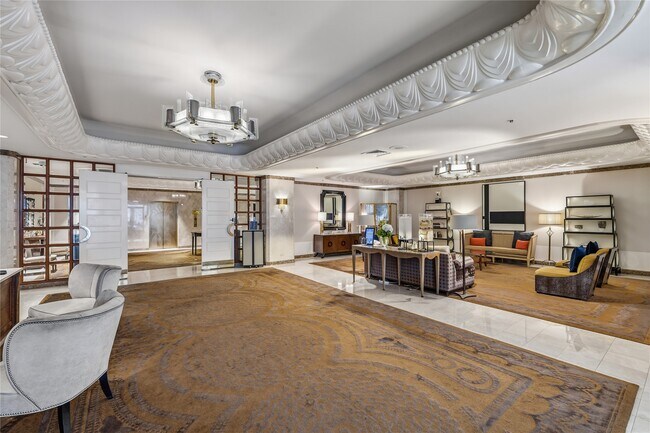 Building Photo - 1111 Caroline St