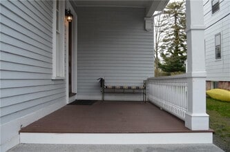 Building Photo - 42 Mann Ave